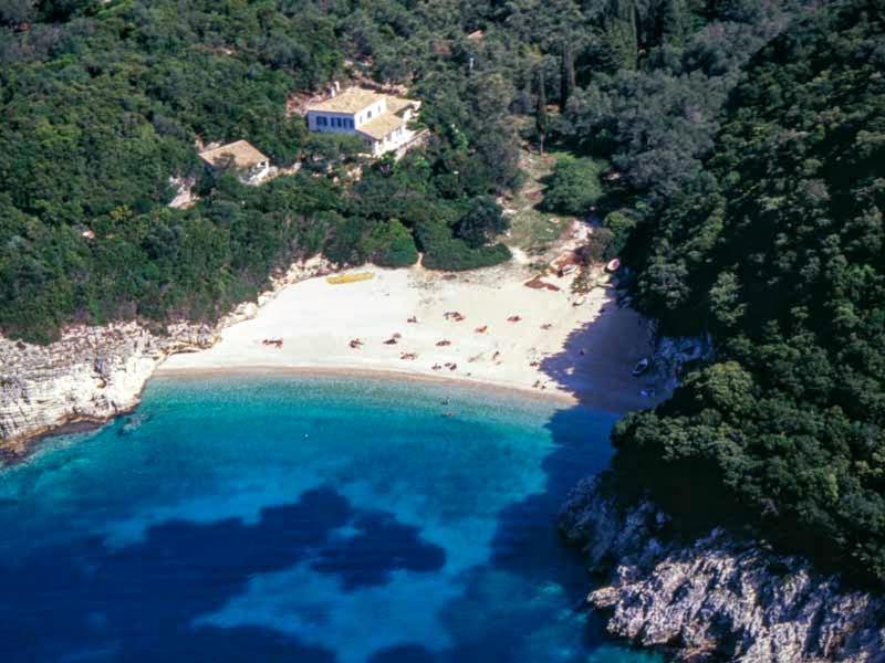 Villa Aspros - Traditionell, Ruhig Und Strandnah Лиападес Экстерьер фото