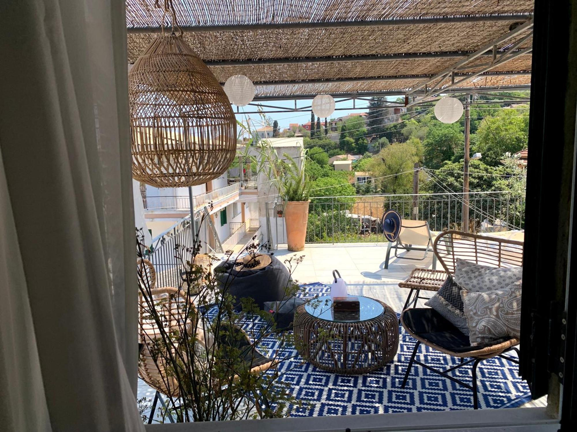 Villa Aspros - Traditionell, Ruhig Und Strandnah Лиападес Экстерьер фото